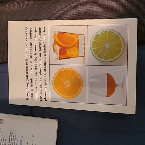 Vintage Recipe Booklet Collection - Picture 8 of 12